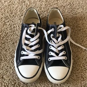 Black Converse